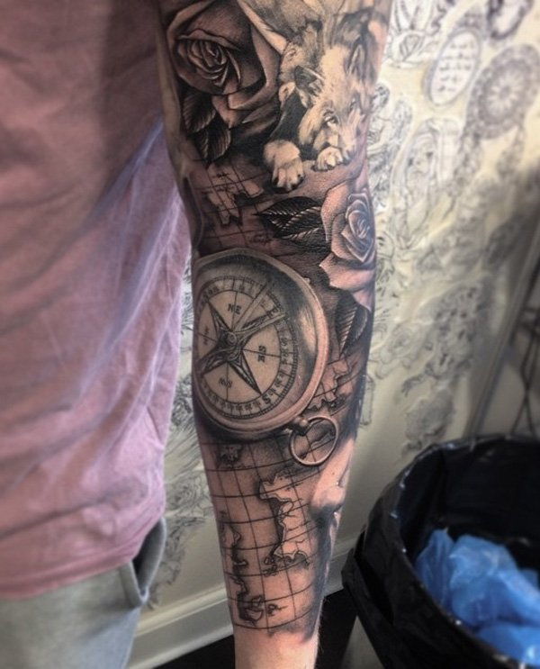 kompasas su gėlėmis-pilna rankovė-tatuiruotė-59