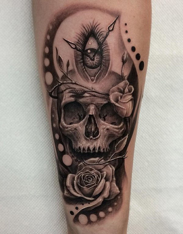 81-3D skull with rose tattoo