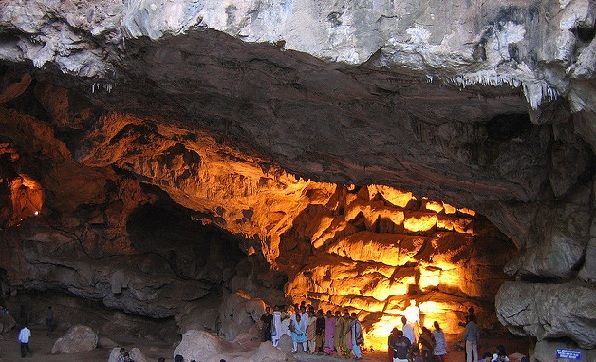 borra-caves_vizag-tourist-places