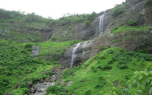 Geriausia Waterfalls Near Mumbai-Pandavgad Falls