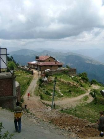 10 Famous Honeymoon Places in Shimla | Styles At Life