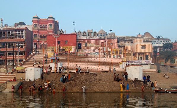 Varanasi Tourist Places to Visit-Kedar Ghat