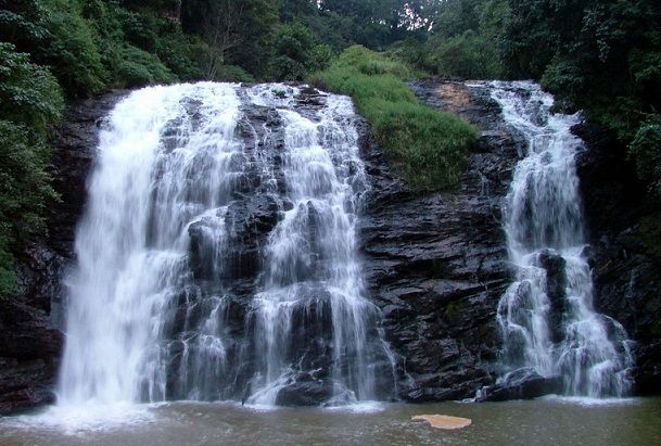 Poznan Waterfalls in Karnataka-Abbey Falls