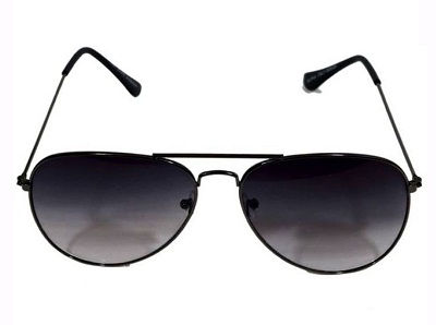 Black Aviator UV Sunglasses