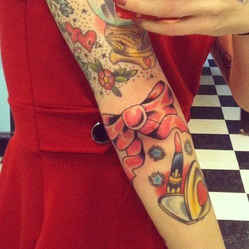 Mijloc Arm Elbow tattoo