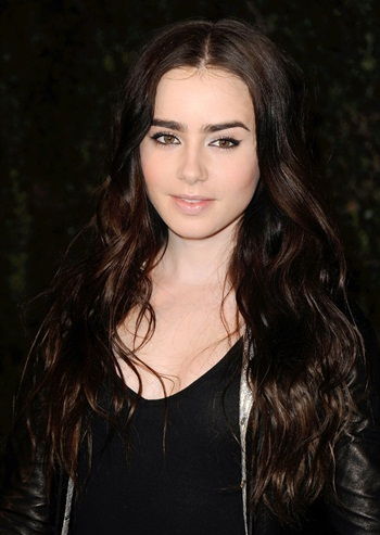  lily-collins-without-makeup3