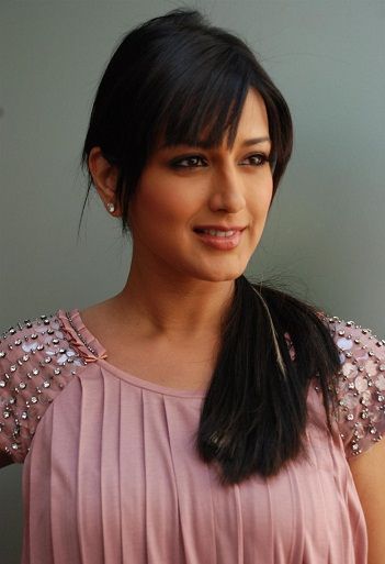 Sonali Bendre without makeup4