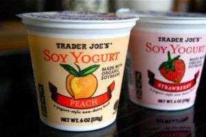 Trader-Joes-Organic-soia-Iaurt