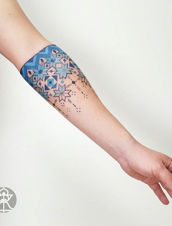 110+ Awesome prednje tetovaže