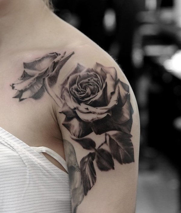 fekete rózsa-váll-tattoo-90