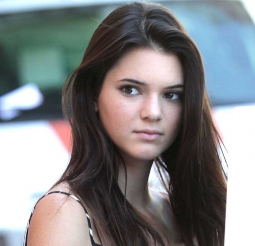 Kendallas Jenner without makeup 3