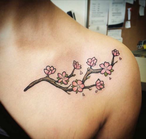 kecses-virág tetoválás