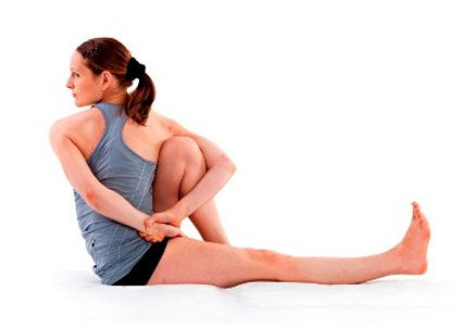 Cel mai bun Yoga Poses For Glowing Skin-Marichyasana