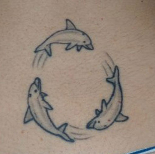 legjobb delfin tetoválás-minták-with-jelentések-for-men-women13