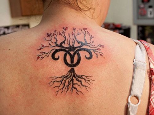 Žydėjimas Tree Aries Tattoo
