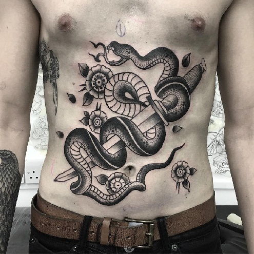 top-9-stomac-tatuaj-designs13