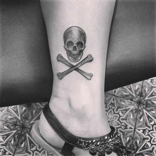 15 Awesome and Easy Skull Tattoo Designs with Pictures