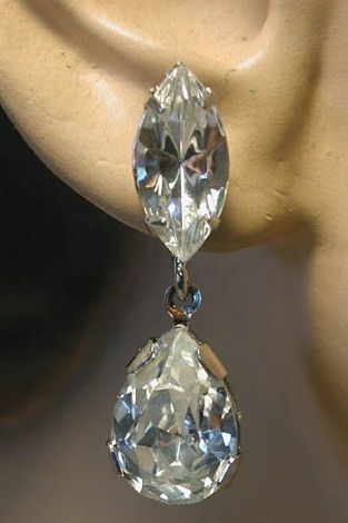 Large diamonds bridal earrings