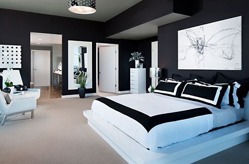 Črna and White Decor Bedrooms