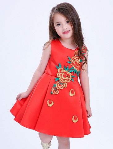 15 Beautiful Small Frocks for Women and Baby Girl | Styles At Life