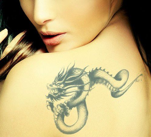 Mažas dragon tattoos