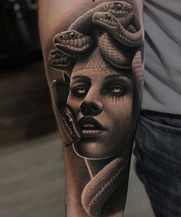 Medusa-görög mitológia-tattoo