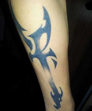chitara-tatuaj-design-cu-sensuri-12