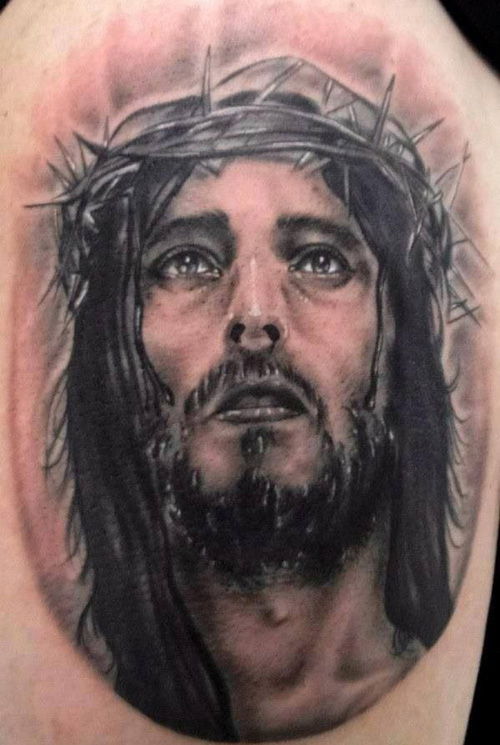 Realistic looking, agonized face of Jesus