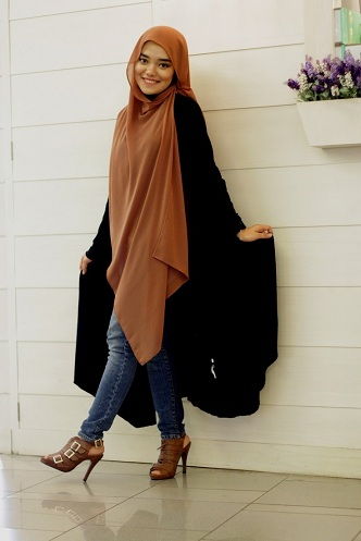 Genunchi Hijab Style
