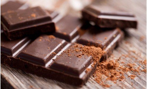 Healthy Foods For Your Second Trimester Diet-Dark Chocolate