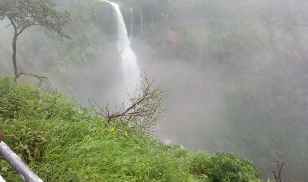 lingmala-falls_mahabaleshwar-turistični kraji
