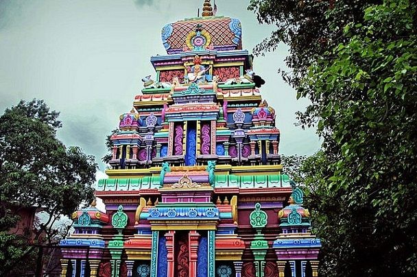 temple_rishikesh-turistice-locuri Neelkanth-Mahadev-