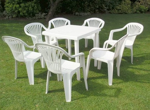 Plastika Garden Chairs