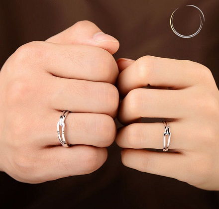 interlocking-promise-rings