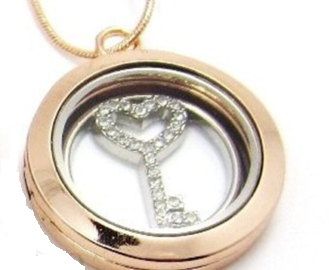 golden-lockets-with-charms