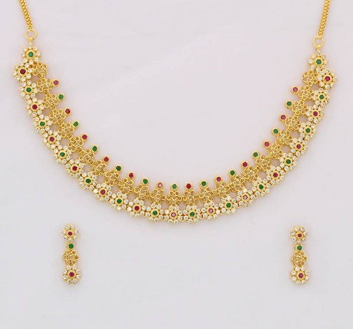 Zlato and Garnet Necklace in 15 Gms