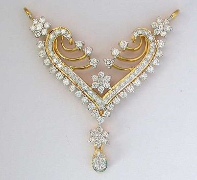 zlato-srebrn-diamant-obesek-1 v obliki srca