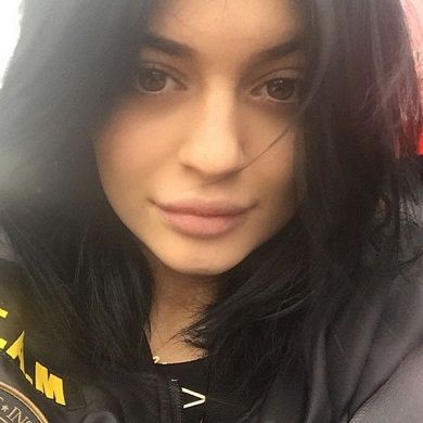 Kylie Jenner without makeup5
