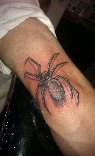 Spider-tattoo-na-vaš-komolec