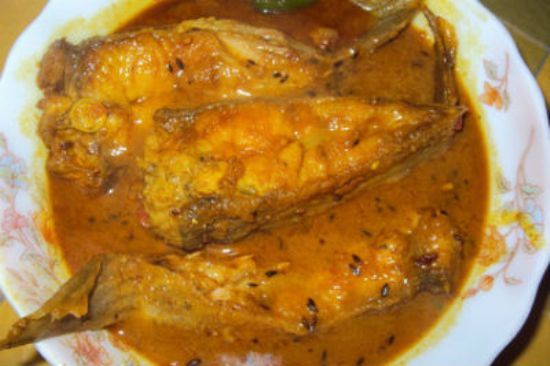egészséges fish recipes - hilsa curry