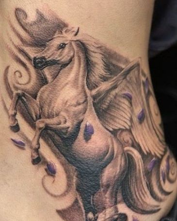 konj s krili-tetovažo-13