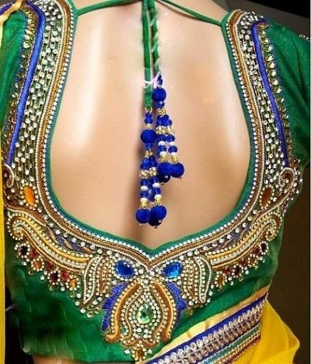 Palaidinė back neck designs for pattu sarees4