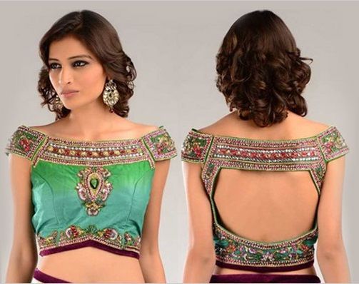 Bluză back neck designs for pattu sarees7