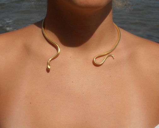 Kígyó Pattern Gold Necklace