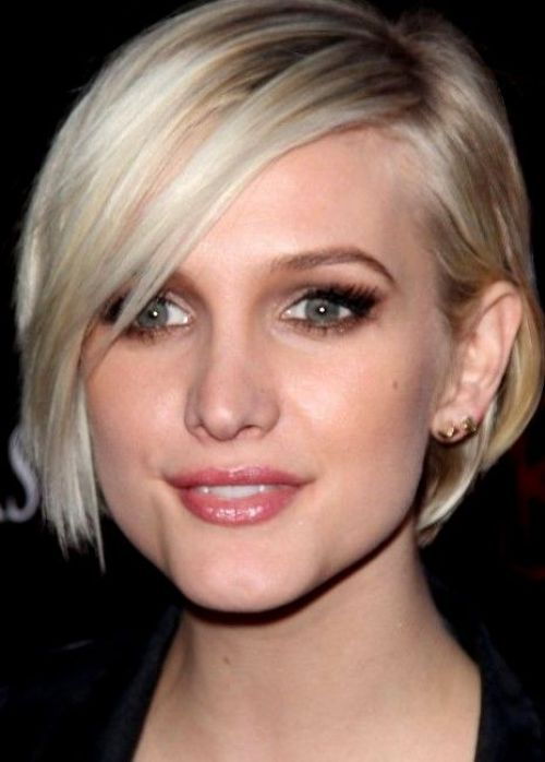 Geriausia celebrity makeup looks for green eyes_20