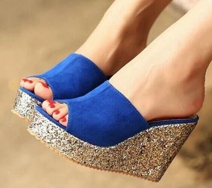 Wedge heels