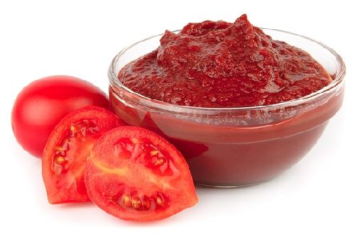 Egyszerű Homemade Beauty Tips for Dull Skin-tomato paste
