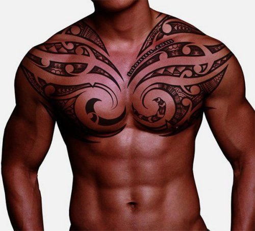 Samoană chest tattoo