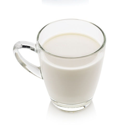 Home Remedies For Blackheads - Milk and Lemon