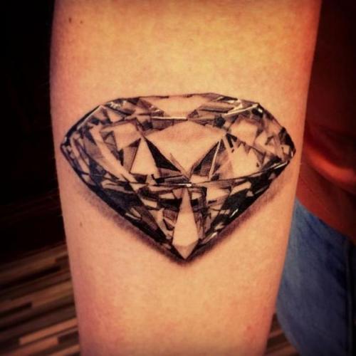 3D Diamond tattoo